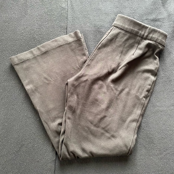 Walter Baker Cropped Bell Bottom Pants! Like New! Size Medium! - Picture 1 of 13